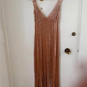 Elegant Velvet Vintage Dress